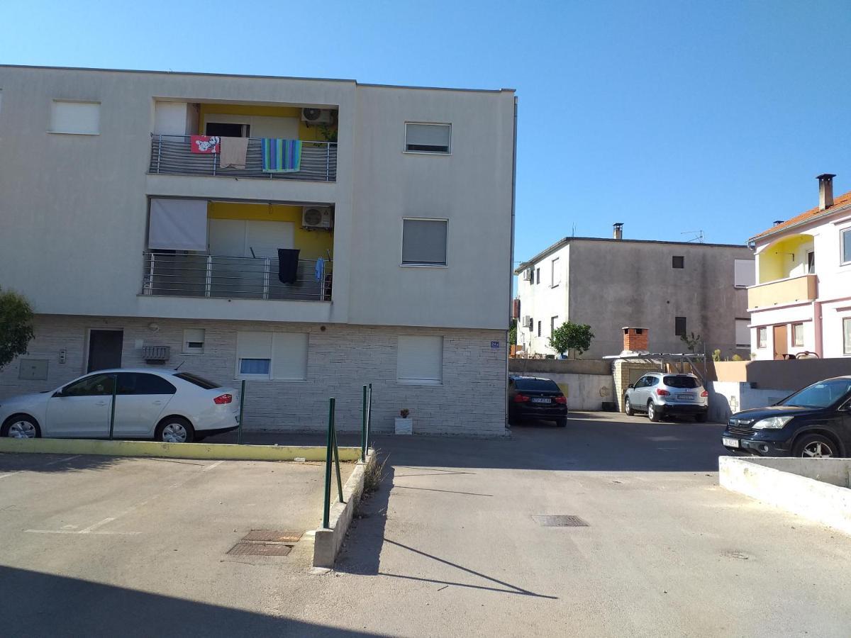 Apartments Zara Kültér fotó